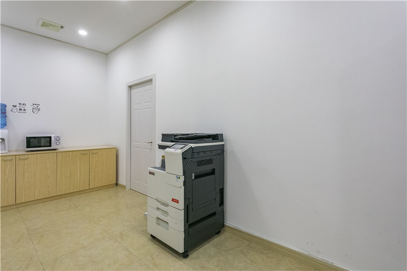 绿地汇中心共享办公室1人间