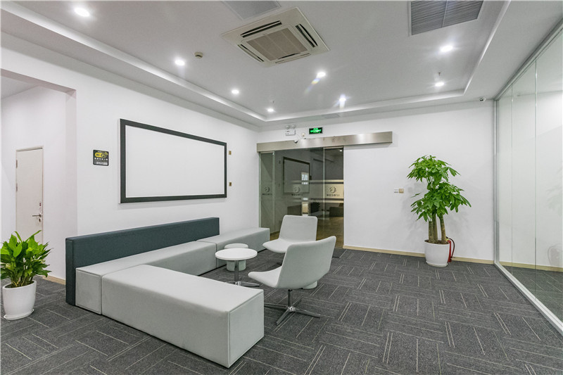 绿地汇中心共享办公室4人间